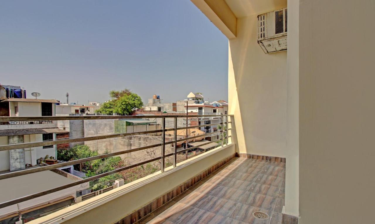 Treebo Trend Wedding Bells Kanpur Hotel Exterior photo